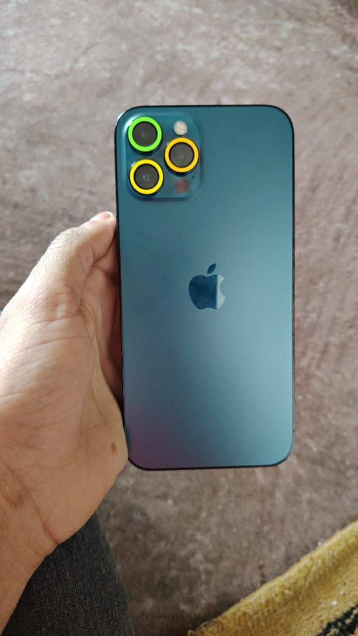 السلام عليكم يوجد ايفون 12برو ماكس للبيع مبدل بيه شاشه اصليه بس وبطاريته 80السعر 320سعرو مناسب حيل والله حيهم الكرايب ***********
