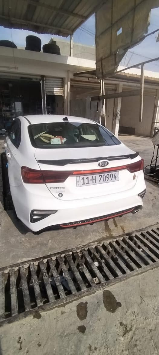 السلام عليكم فورتي 2019 للبيع حادثها واضح سعرها 130وبيها مجال رقمي ***********
