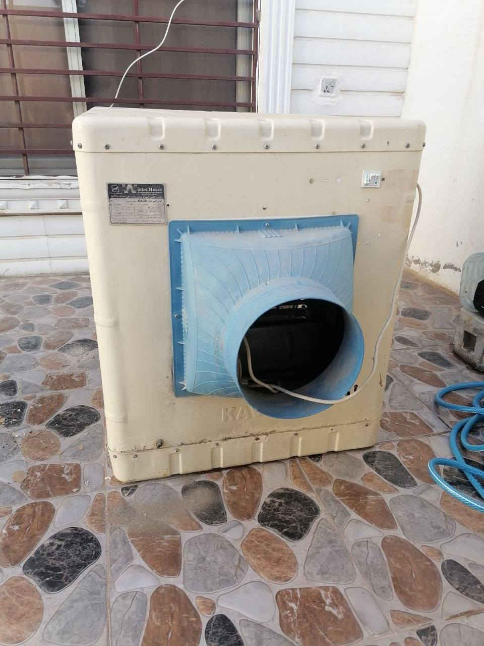 مبريدات اثنين لل بيع كلش نظيفات جديد  سعر ابيض 140 الف  وسعر قهوائي 125 الف 
عنوان كركوك قادسية قرب مجمع مالك 
***********
