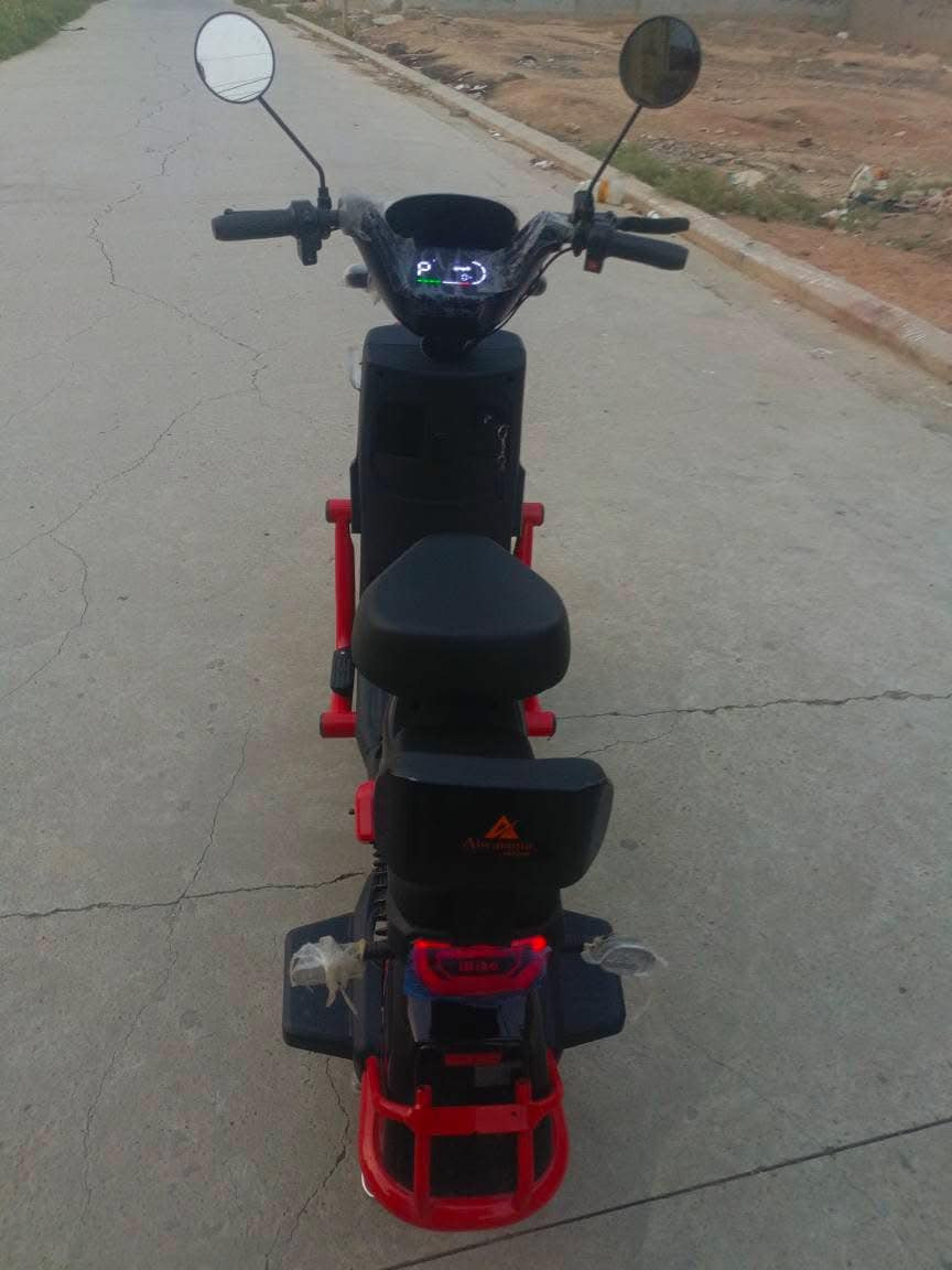 سلام عليكم ماطور شحن للبيع او مراوس بR9 ماطور سرعته 45حقيقي ملف 1600 نمر 3حجم 16ماطور نظيف بطاريات نسبتهم 85‎%‎سعر 300وبي مجال مكاني موصل ايسر شراي خاص @إشارة


**إذا كنت صاحب هذا الإعلان وتريد حذفه لأي سبب، رجاءا أرسل رسالة إلى الدعم الفني**