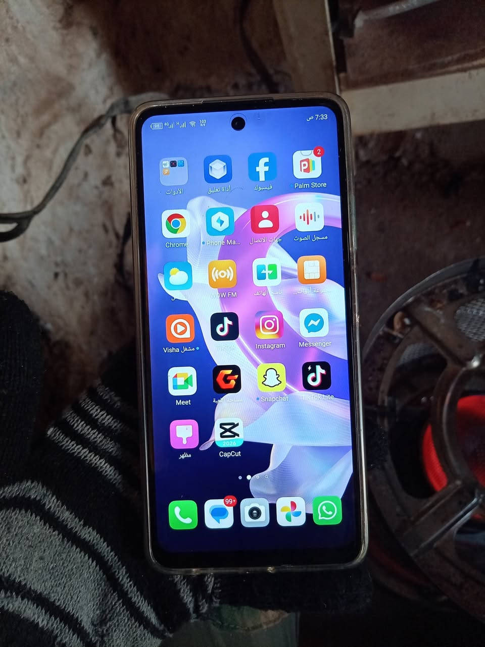موبايل نظيف مستعمل شيء قليل السعر 180 وبيها مجال/***********
