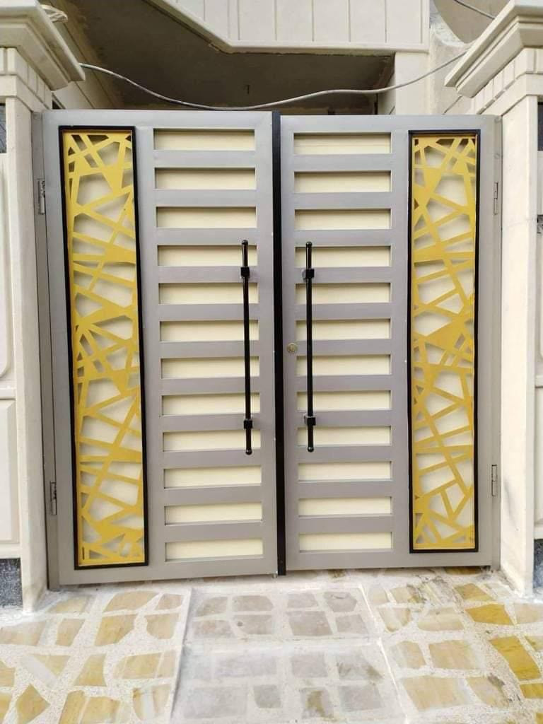 عرض خاص سعر الباب 275 مع النقل وصبغ الاساس والتركيب *********** وتساب
