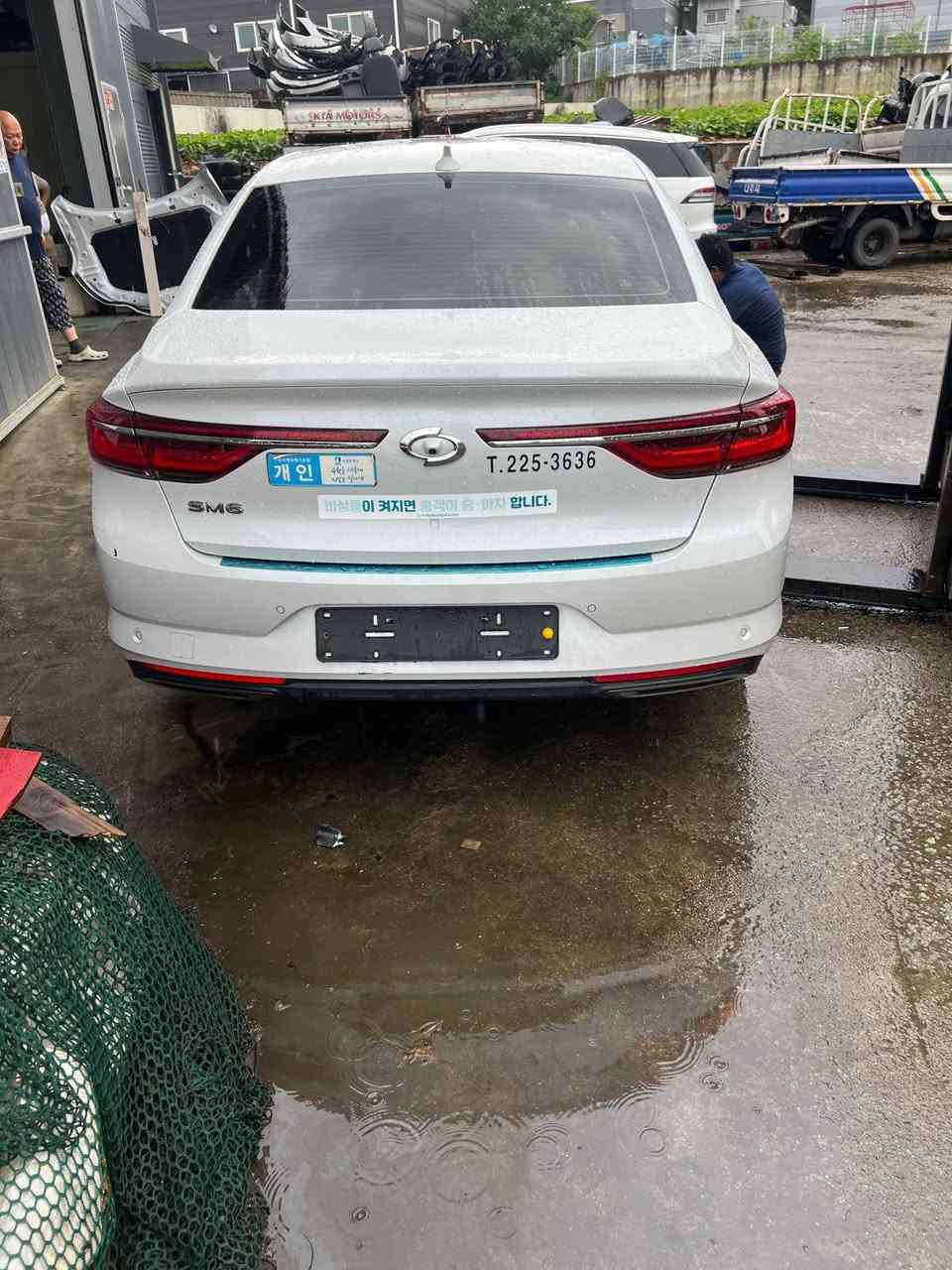 سامسونك موديل 2024 غازه بلدي سياره 
رقمه فحص موقت سعره128 ومراوس بيه سياره مضروبه عادي 
تفاصيل باقيه على هذا رقمه ***********
