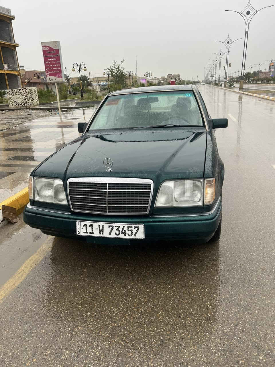 السلام عليكم
مارسيدس دب بيبي شبح موديل 95 رقم بغداد انگليزي باسمي اللون زيتوني سياره نظيفه وجاهزه 
محرك بلاد خراطيم 6 سرندر
دواخل بيجي
كشنات جلد كهرباء
مرايات كهرباء 
فتحة قماره شغاله
حداديه جديده
ويل كب 18 جديد
تخم تاير جديد 
السعر 85
العنوان ناصريه مركز


**إذا كنت صاحب هذا الإعلان وتريد حذفه لأي سبب، رجاءا أرسل رسالة إلى الدعم الفني**