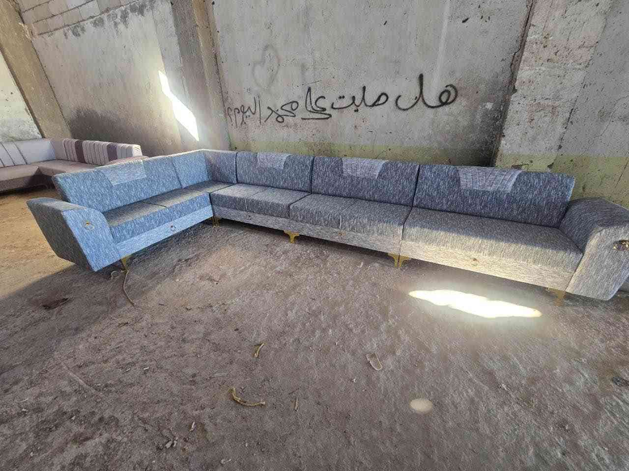 ديوان١٠مقاعد  تزكام معملنه ب٤٠٠الف بس ضمان ٥سنوات وضمانه مكان المعمل الديوانية حي الامين مقابل حسينيه سفينة النجاة*********** ديوانية, القادسية
