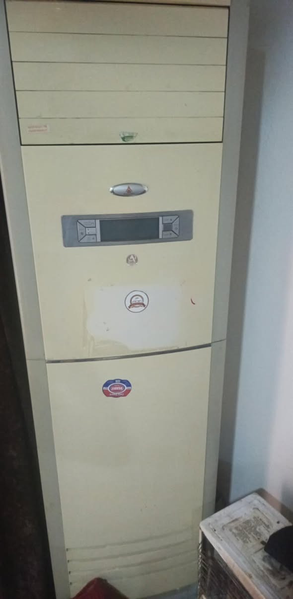 3 طن سعر الواحد ب 450
 عل فحص تبريد ثلج
***********
