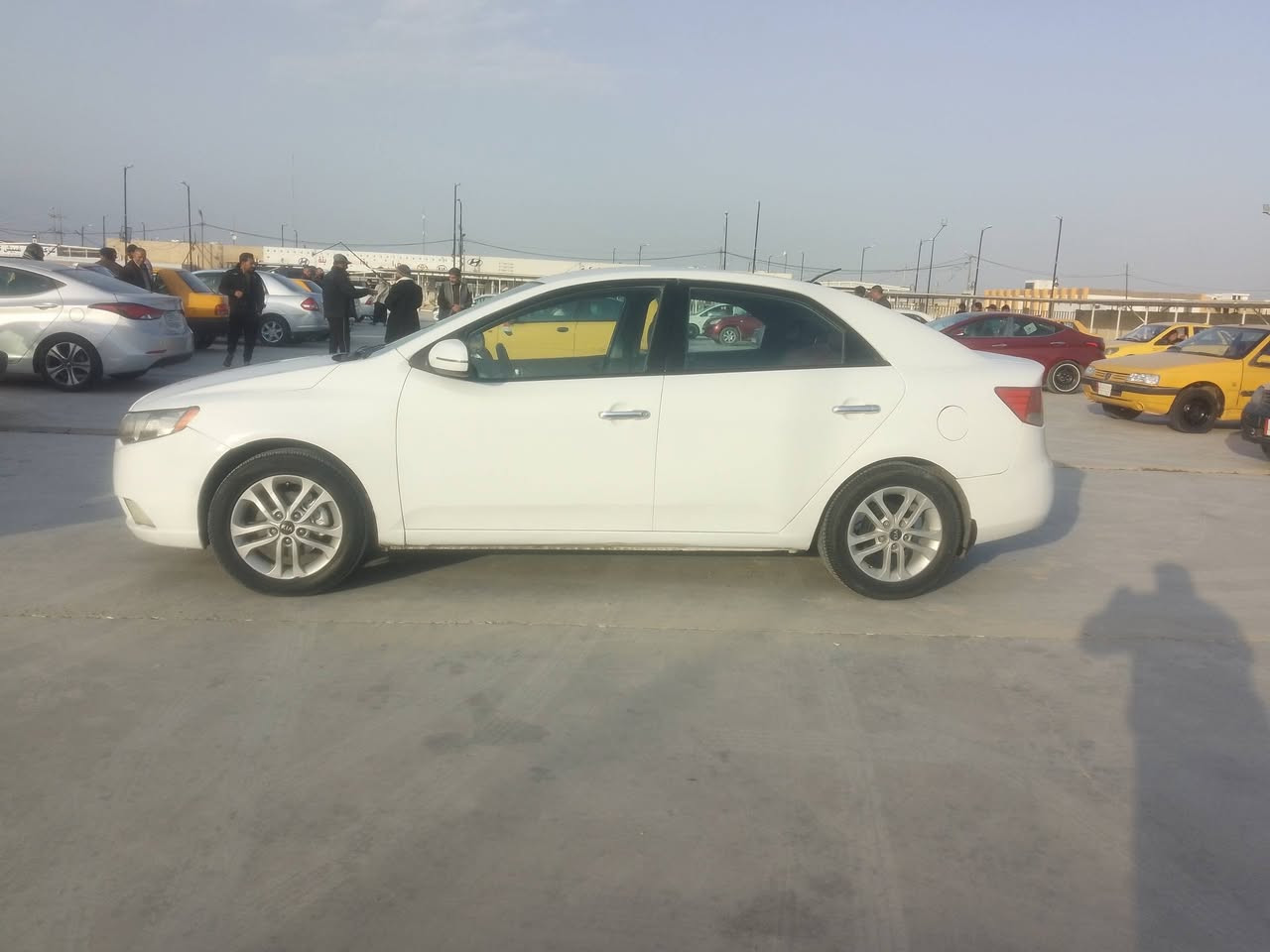 السلام عليكم كيا سيراتو 2011 رقم بغداد دولي تحويل مباشر كير مكينه على وضع الشركة مكينه حجم 1600 داخل جلد قرميدي مكان السياره واسط الكوت الاستفسار 
***********
