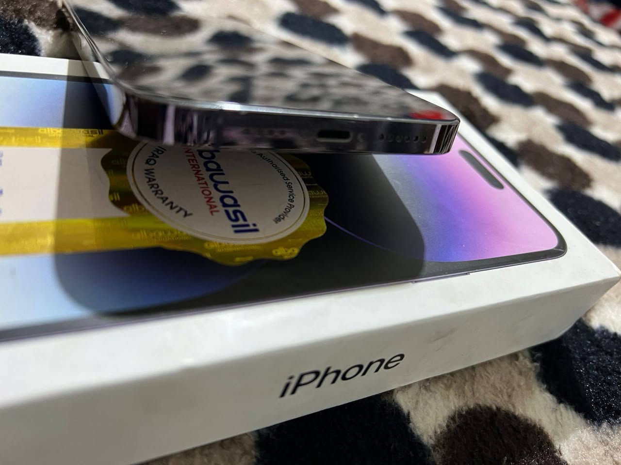 ايفون 14 برو ماكس الذاكره 256 تليفون مكفول بس ضهر مفطور كله شغال زلغ مابي غراضه كامله عربي شرق اوسط يوجد توصيل لكل العراق بطاريه 76 السعر 775 وبي مجال لطيبين عنواني بغداد بلديات الاستفسار ***********
