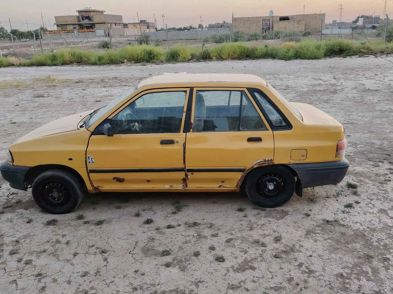 سايبا 12 شواصي نضاف شغاله بيه نقوصات تايرات جدد رقم صدامي ابيع جوم حديد سعر مناسب المكان ديوانيه ال حمد  قليل***********
