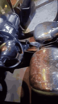 سلام عليكم كيا فورتي 2014 وارد امريكي رقم بغداد سعر 100 وبيه مجال الطيبين. ليبول واحد سياره بيه طخه بلباب الخلفي فقط طخه خفيفه ***********
