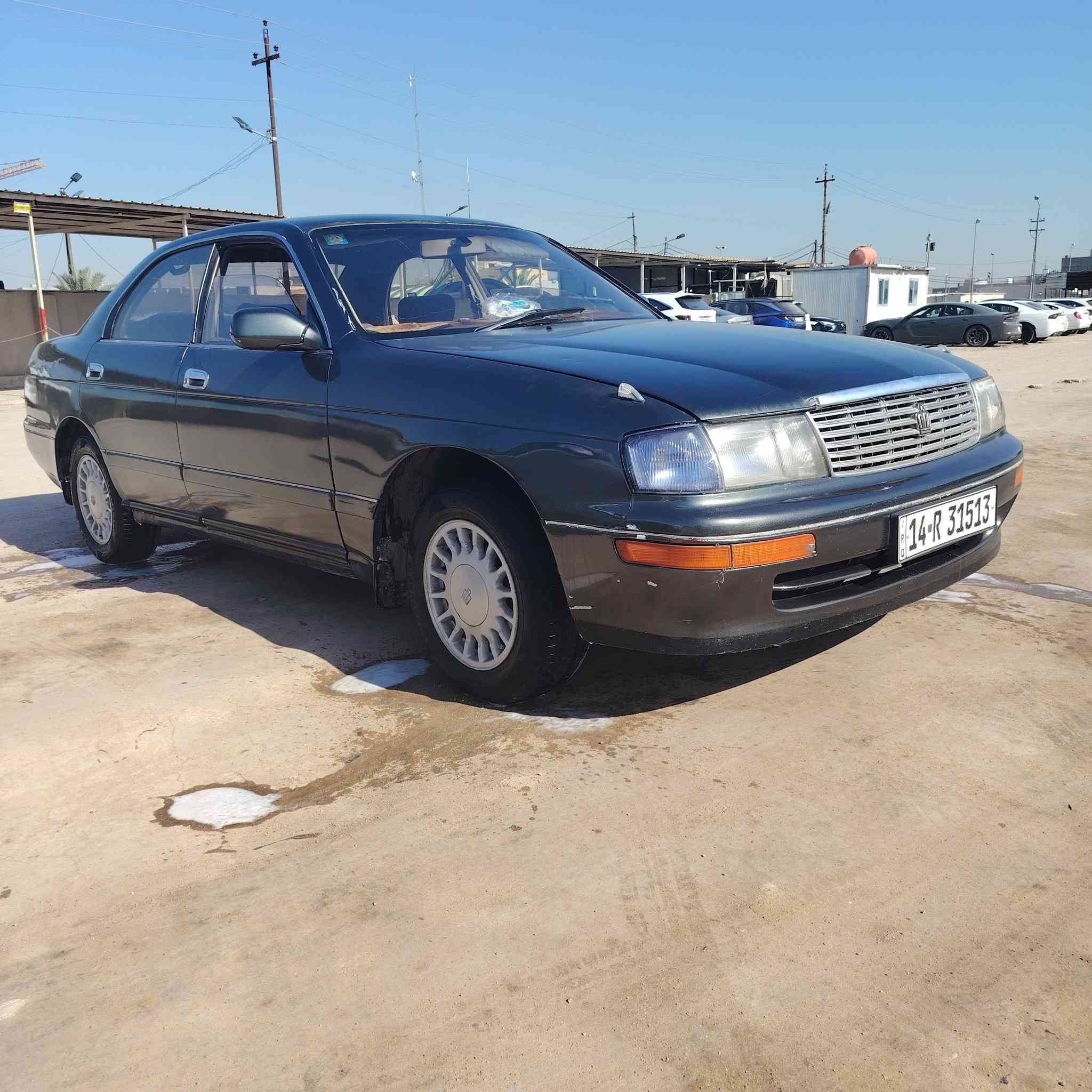 للبيع كراون بطه متصل سياره رقم انكليزي السياره غرفه جديده دوشمه تبريد ثلج سنويه لل 27 مكفوله كص ونقل جثه السياره حلوه ومتعوب عليه السعر ٤٦  الرقم للتواصل *********** المكان البصره القرنه
