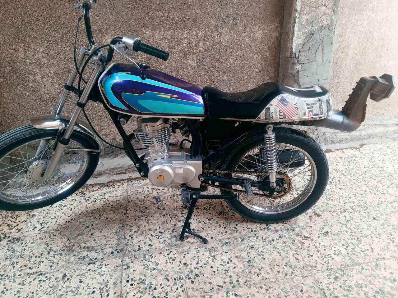 السلام عليكم
دراجه 4كير للبيع
المديل 23 دراجه نظيفه ما مفتوحه
وكيلها العارضي
السعر 750 وبيها مجال بسيط
***********
