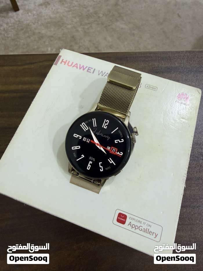 ساعه هواوي Gt3 إصدار فخم من الستانليس ستيل حجم 42 نظيفه جدا وتكدر تشوفه على اليوتيوب للبيع 250 الف وبيه مجال للشراي بصره ***********
