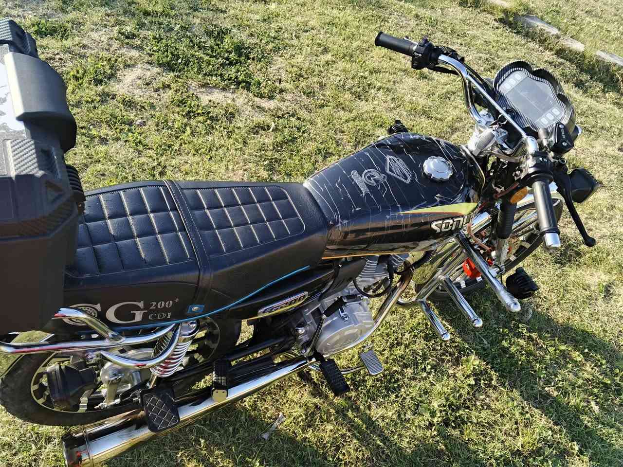 سلام عليكم
للبيع دراجه ايراني موديل 25 ماشيه 4الاف دراجه نضيفه في حاله وكاله اي خلل ما بيهه كلشي بيهه شغال لسع ر850 العنوان تاجي مقابل منشأه نصر
***********
***********
