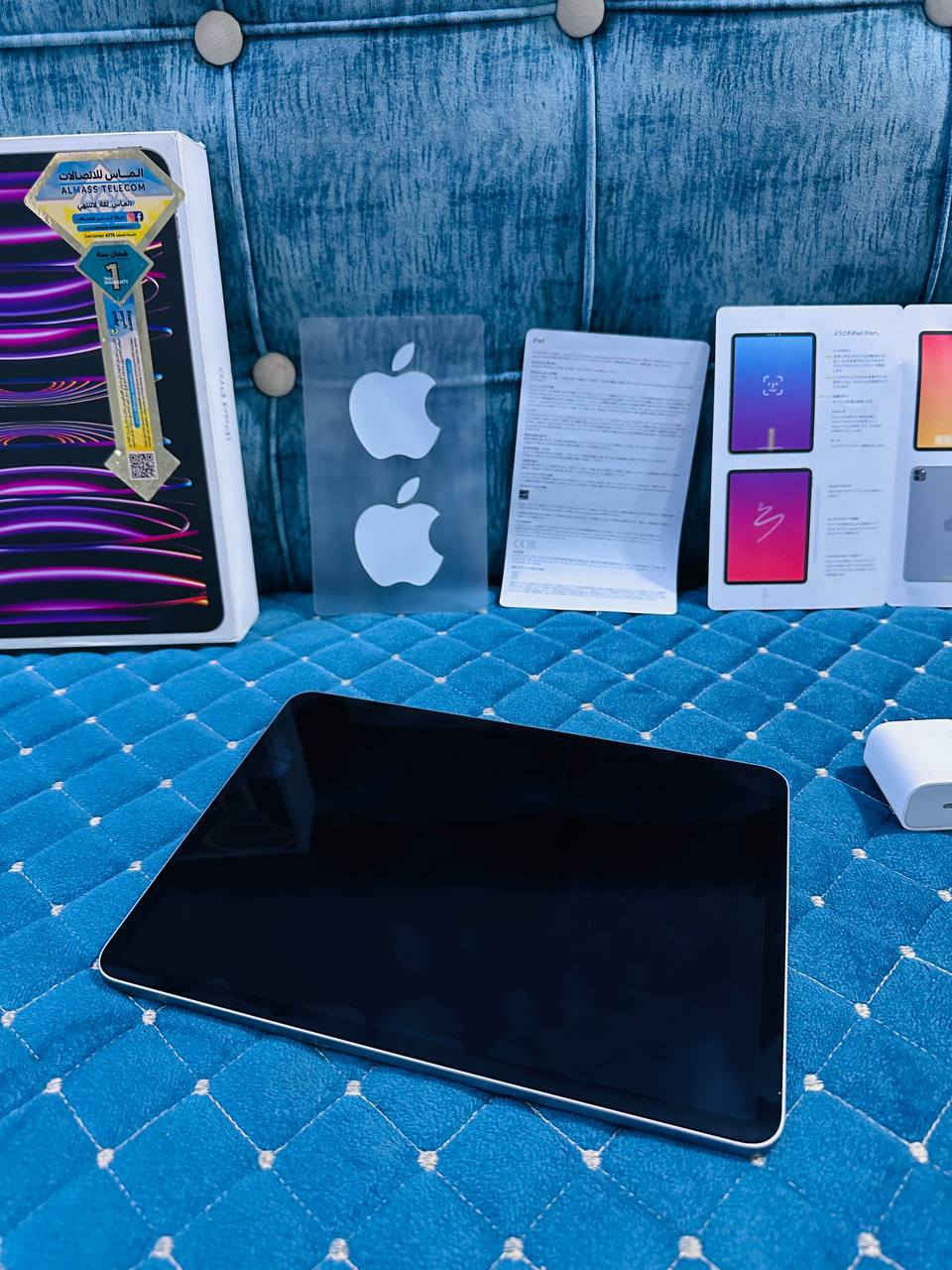ايباد 11 برو M2 ذاكرة 128 للبيع ايباد ممفتوح ولا داخل صيانة ابد وعلى الفحص مشكلة الوحيدة ظهرة متشخط بسبب الكفر وكيبل ضايع فقط السعر 775 وبيه مجال مكاني كوفة حي ١٧ تموز رقمي ***********
