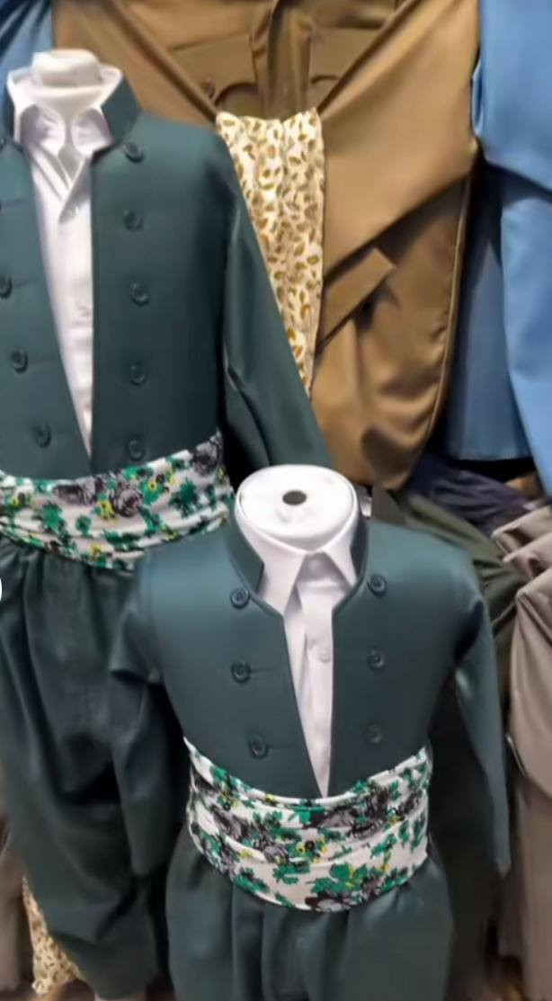 لبس كردي ولادي 🫴🫴


**إذا كنت صاحب هذا الإعلان وتريد حذفه لأي سبب، رجاءا أرسل رسالة إلى الدعم الفني**