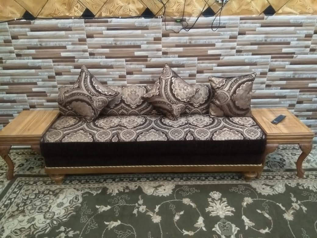 ديوان للبيع شغل نجار مسوي لبيته السعر ٧٥٠ قفل


**إذا كنت صاحب هذا الإعلان وتريد حذفه لأي سبب، رجاءا أرسل رسالة إلى الدعم الفني**