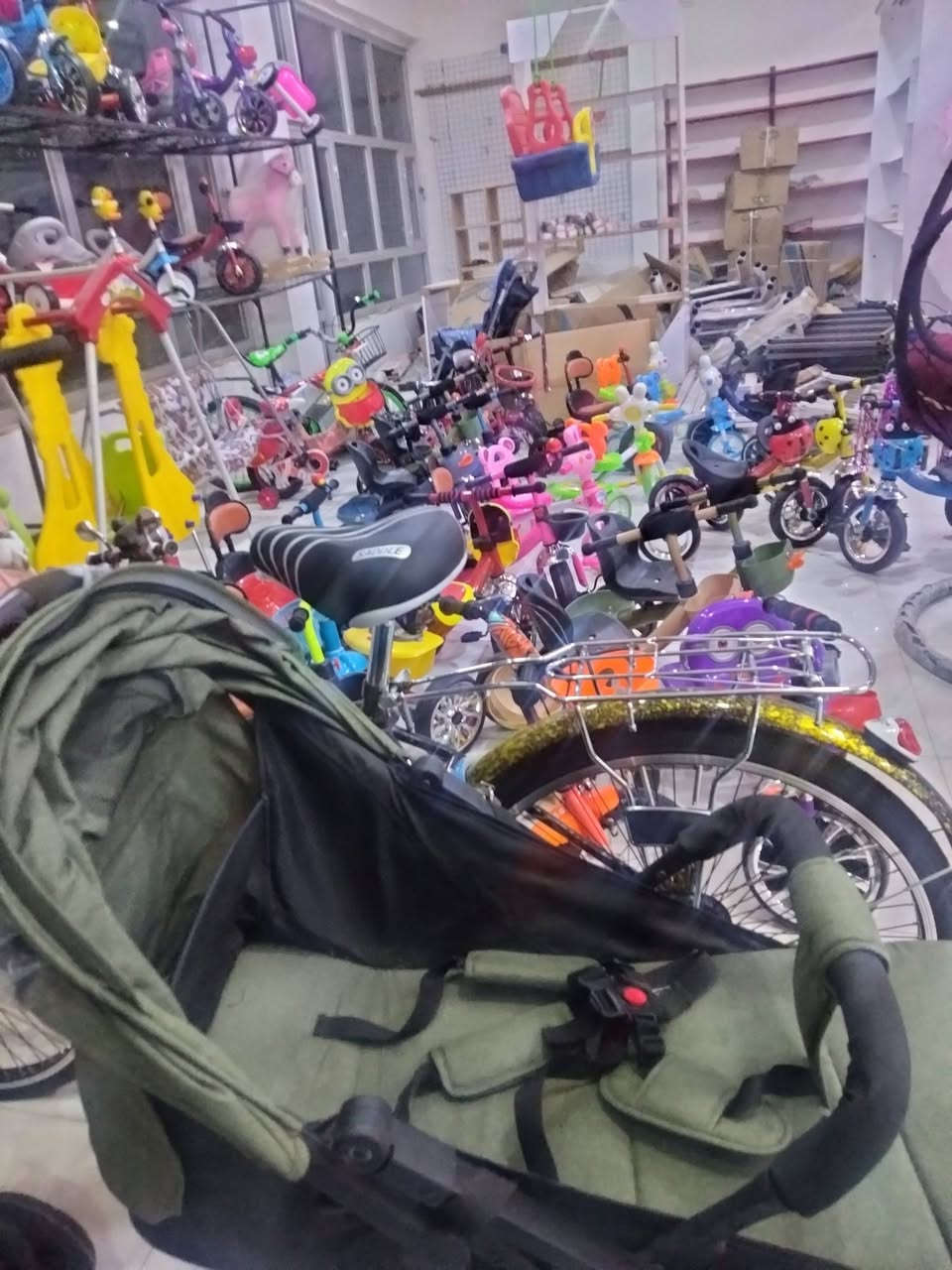 🌺بيبي الفهود🌺
المكان 👈 مجمع العراق الطبي 
👈 الطابق الثاني 👆
قرب عيادة دكتور علاء شاكر🩺
مجاور مجمع  الحاج هشام 
كل ما يخص الطفل متوفر لدينا ( اي شي تردونه للطفل متوفر  عدنا   )
خدمة توصيل متوفره 🛺
متواجدين في المجمع وقت الصبح والعصر وباليل
               🌷اهلا وسهلا بكم 🌷
ارقام واتساب واتصال للتواصل او المراسلة عل الصفحة 
‏‪‏‪0773 268 7025‬‏

***********
‏‪‏‪+964 782 797 4790‬‏‬‏
