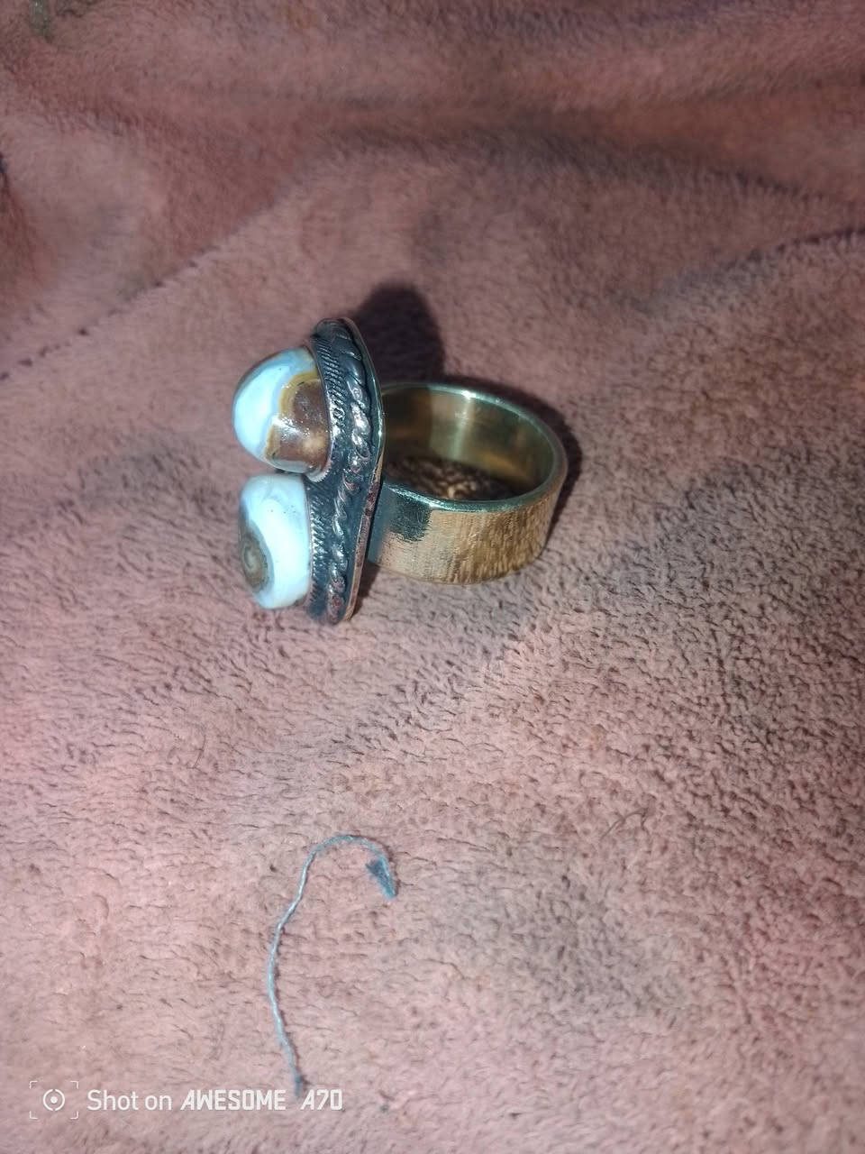 خاتم نحاس اصفر بي حجرين عين الديب مقاس 26


**إذا كنت صاحب هذا الإعلان وتريد حذفه لأي سبب، رجاءا أرسل رسالة إلى الدعم الفني**