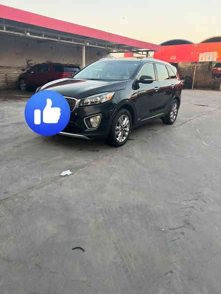 سورنتو موديل ٢٠١٦ وارد مريكي حادث جملغ وبنيد بدون دواخل فول مواصفات ١على ١ محرك تيربو دواخل جلد  ***********
