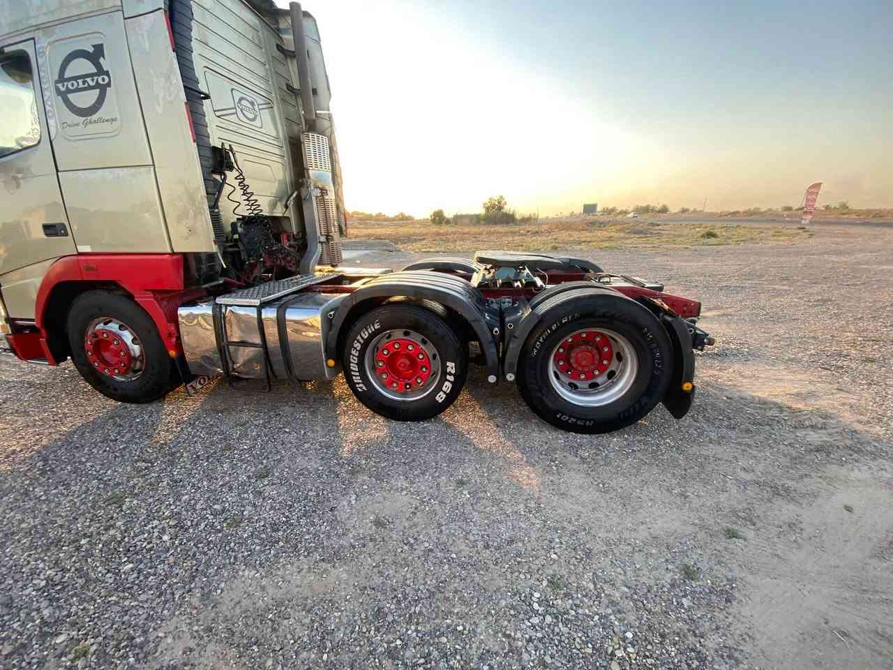السلام عليكم
فولفو 2001
اصل كير شرط
محرك بي بخار بدون تنقيص
سنكل بلادي 
رقم دهوك 
تحويل مباشر 
مسجله فقط بس راس 
تخم تاير 
بس السنكل شوي تعبانات 
كله شغال
العنوان صلاح الدين 
السعر 158وبي مجال للشراي 
رقم الهاتف ***********

