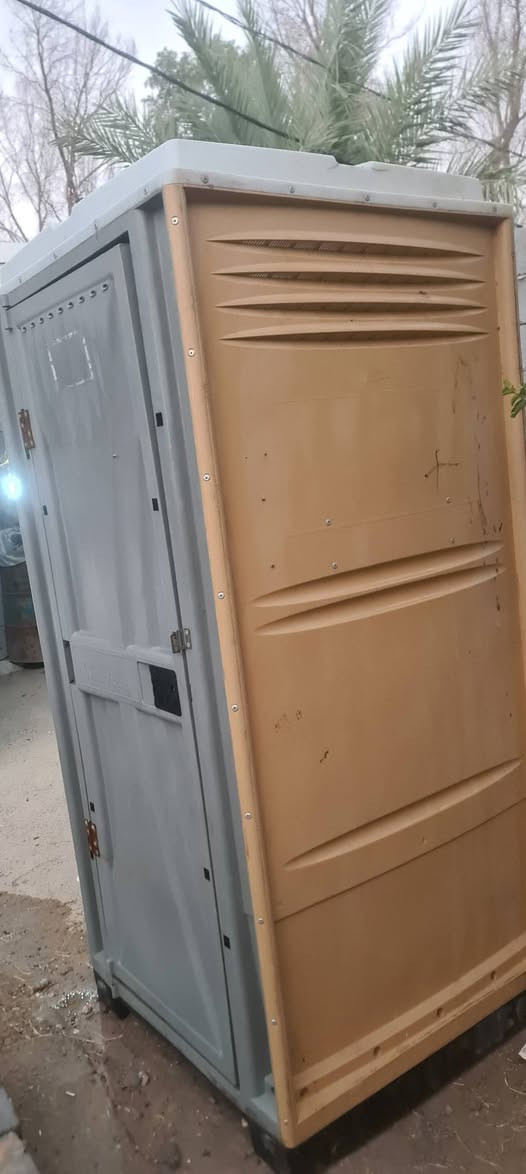 تواليت مال شركات اجنبيهWC بحاله جيده👍 نضيف كلشي مابي العنوان البصره قرب جسر الكزيزه للتواصل ***********.    السعر 250او بي مجال
