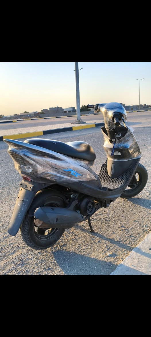 السلام عليكم.
🔺اعاده نشر للمره الثانيه بسبب الوعود الكاذبه🔺
دراجه ماكس عدله رمبه للبيع 
صارلهه 27 يوم من منزلهه 
السعر -واحد و100 -وبيهه مجال قليل للطيبين
مكاني بصره كرمه علي ابو صخير شارع الرايه
متواجد خاص واتسااب*********** 
الموشراي لايتعبني ويتعب روحه رجاءً
