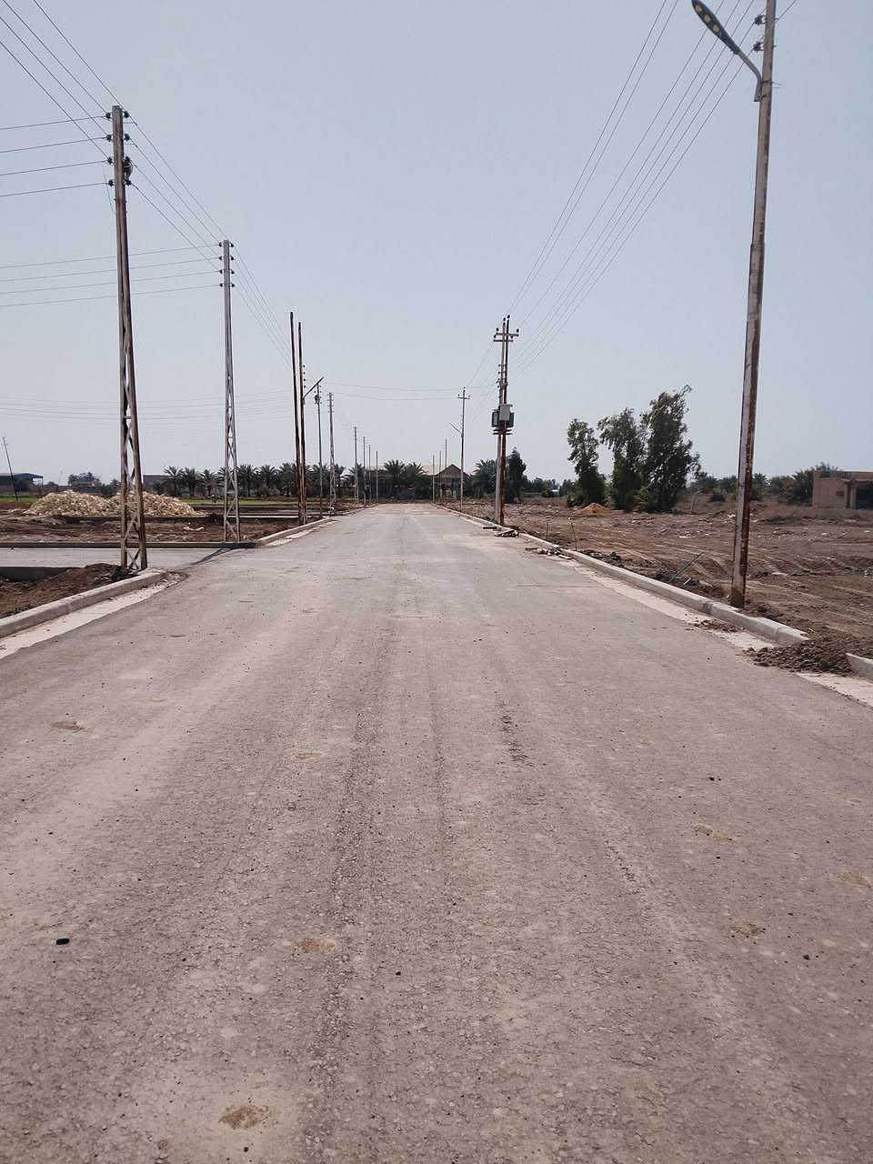 قطع اراضي طابو زراعي سند 25 بالمحموديه حي بدر خدمات كاملة ماء مجاري تبليط أرصفة  كهرباء للاستفسار ***********
