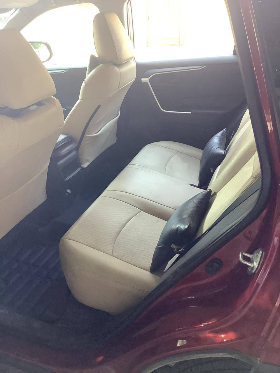 السلام عليكم راف فور موديل ٢٠٢٠ حادثها كما موضح بالصور والسونار رقم واسط تحويل بالاسم تحكم استيرن رادار توقف ذاتي ماشيه ٥٥ الف وقابله للزياده السعر المطلوب ١٧٥ $ وبيها شي بسيط السياره رقم واسط السياره بالكوت مركز المدينه ***********
