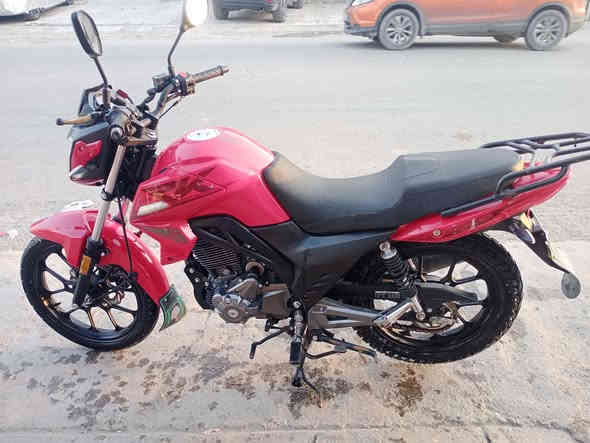 سلام عليكم دراجة rk 2024 مرقم سنوية رقم اربيل مكينة 200 دراجة بلادي برغي ممفتوح ماشية 36436 للبيع ب2400 وبيهة مجال مكاني الدورة 
الهاتف ***********
