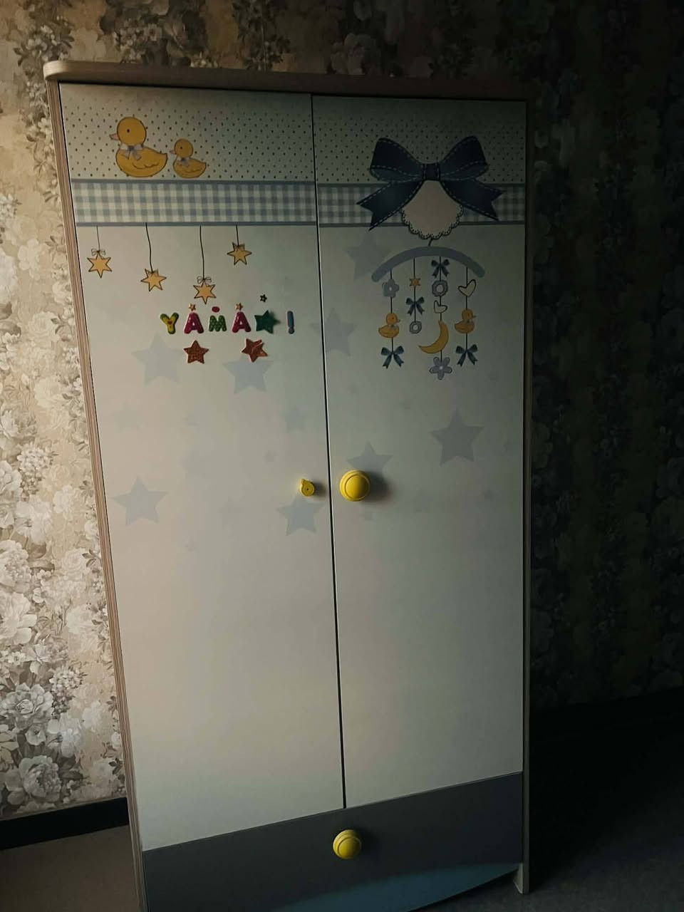 غرفةاطفال للبيع كلش نظيفه ماخذتهه غالية اريدهه ب300


**إذا كنت صاحب هذا الإعلان وتريد حذفه لأي سبب، رجاءا أرسل رسالة إلى الدعم الفني**