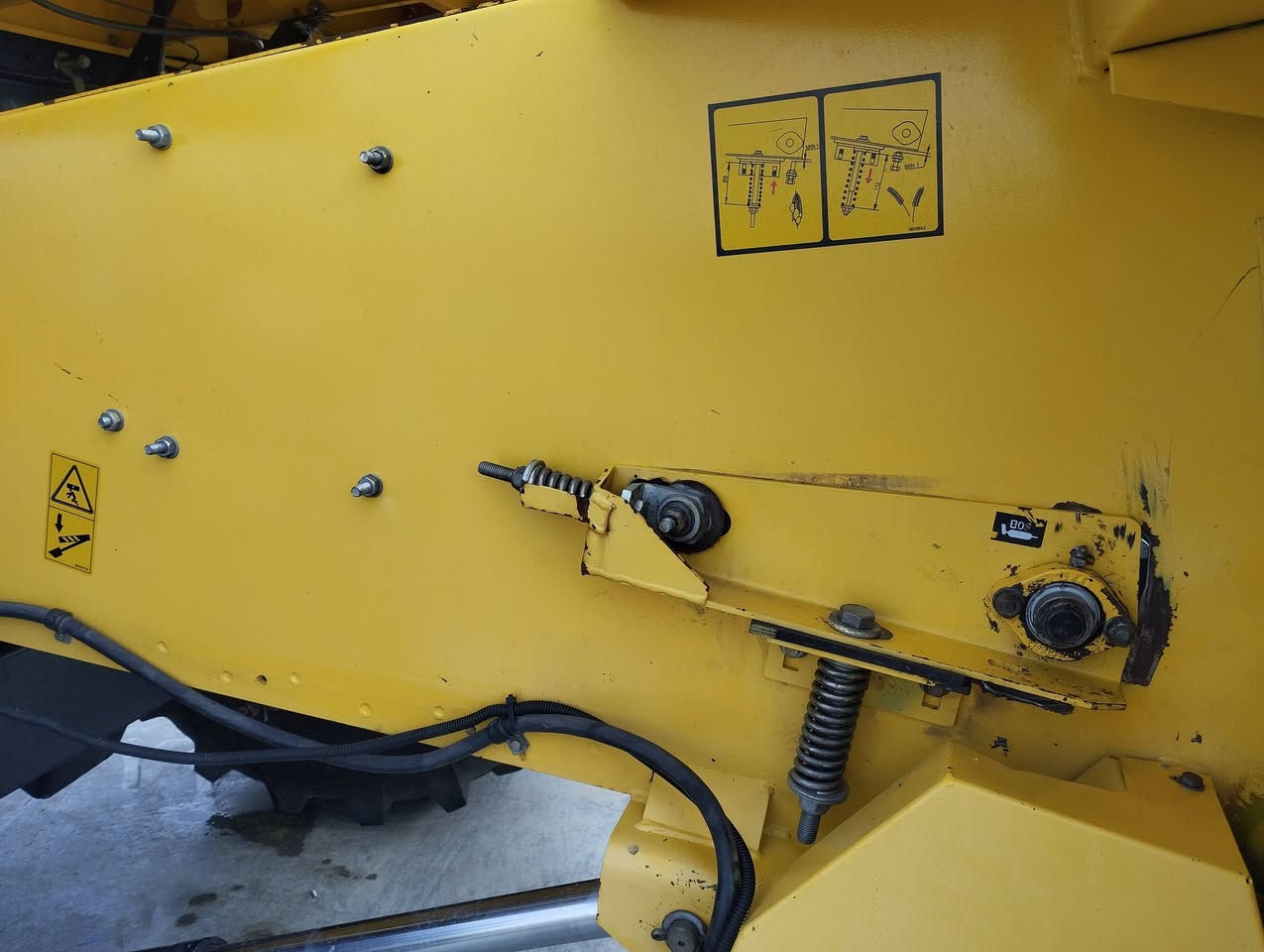 للبیع حاصدا مودیل 2015 ملفیسه مشتغلە 4000 سعات مکان کرکوک


**إذا كنت صاحب هذا الإعلان وتريد حذفه لأي سبب، رجاءا أرسل رسالة إلى الدعم الفني**