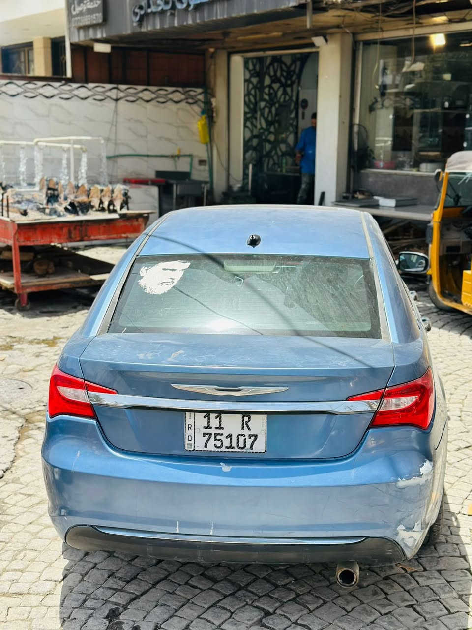 C200 بيع او مراوس بحدث 
تبريد كير محرك كفاله 
فتحه سقف 
مكينه 4
تحكمات جهتين 
مثبت سرعه 
خزن مموري
السياره مصبوغه جماليه اثر جراد جاهزه للخير.   عنوان السياره بلديات 
***********
