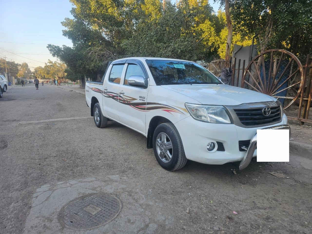 سلام عليكم عندي سياره البيع بيكم موديل 2015 رقم بغداد كير واتماتيك شاصي 19 كوتي سياره جديده وحلوه تحويل مباشر ماشيه 100 ألف عنوان بغداد ولشراي يتصل على ***********
