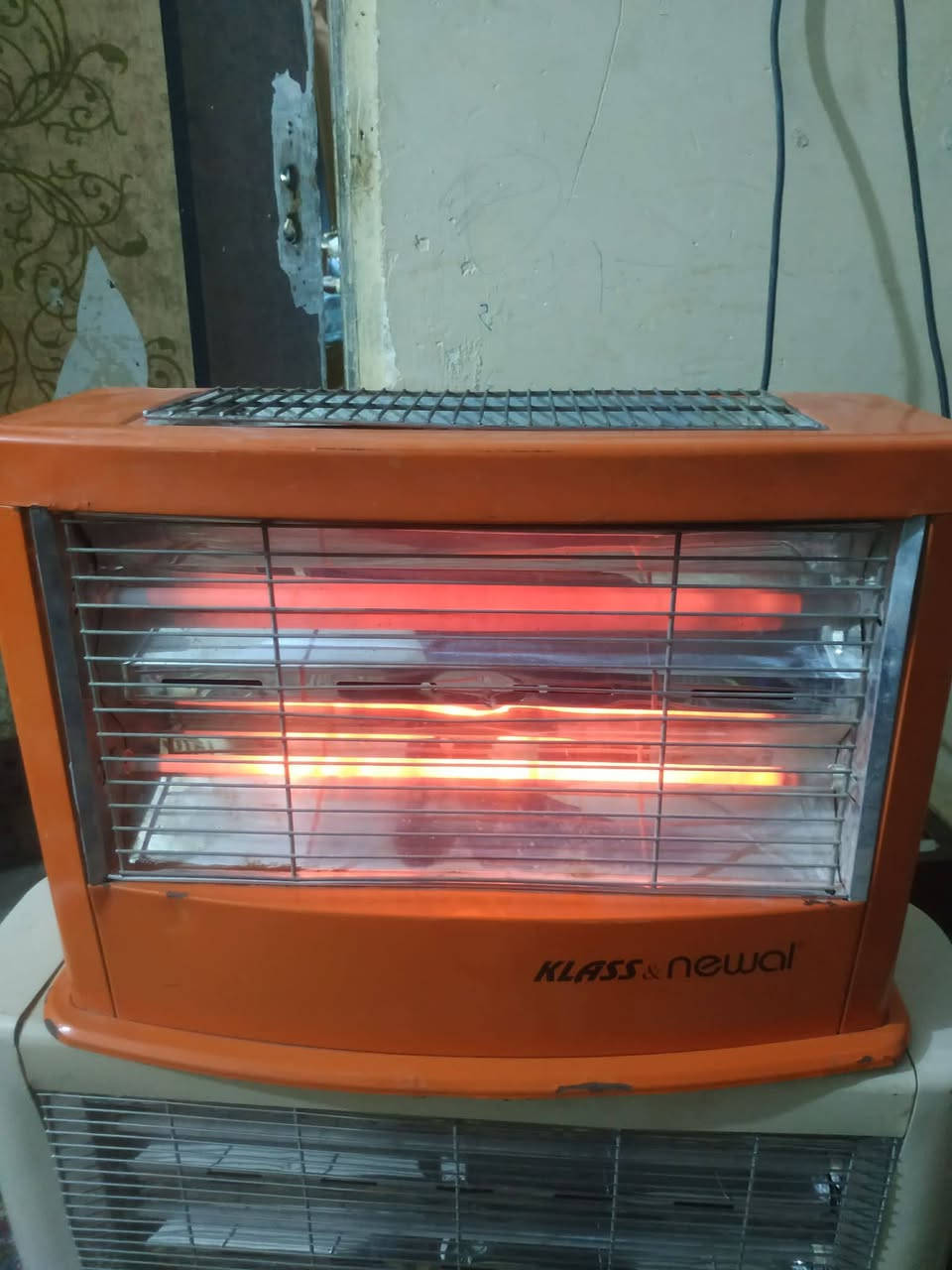 عدد صوبات كبارللبيع ع فحص كلما وسعرها عنوان حله شارع الحسينيه رقم الهاتف ***********
