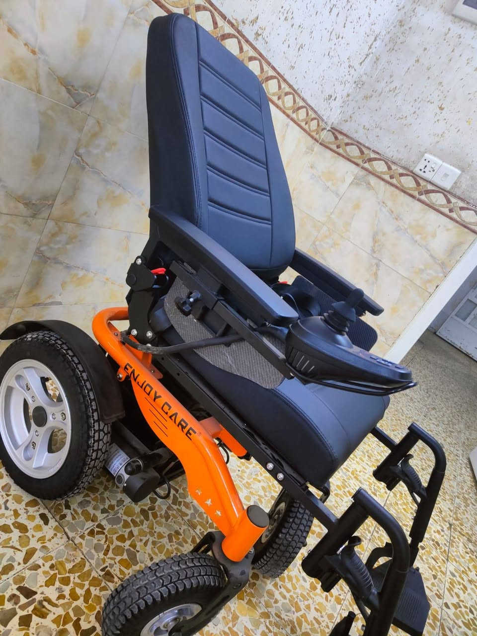 بيع كرسي كهربائيّ جديد ممستعمل للشراي يتصل على رقم *********** فقط 
مكان موصل
