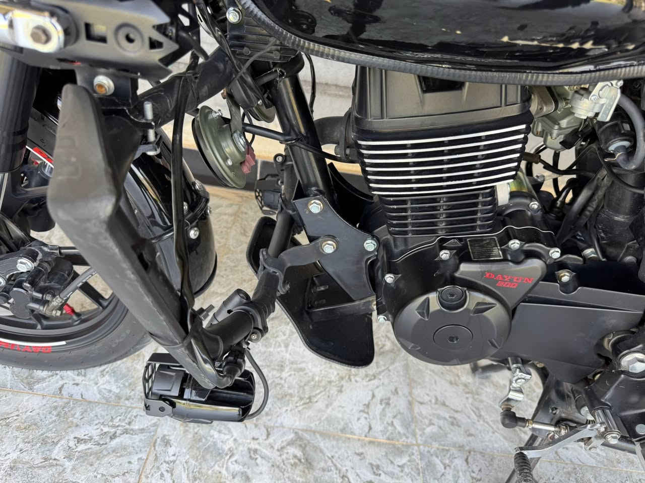 دراجة لاتي للبيع دراجة جديدة لك دراجةمغلفة  ppf دراجة مجنبزة موديل ٢٤ اوراق سكنر
مكان شهربان الهارونية 
***********
