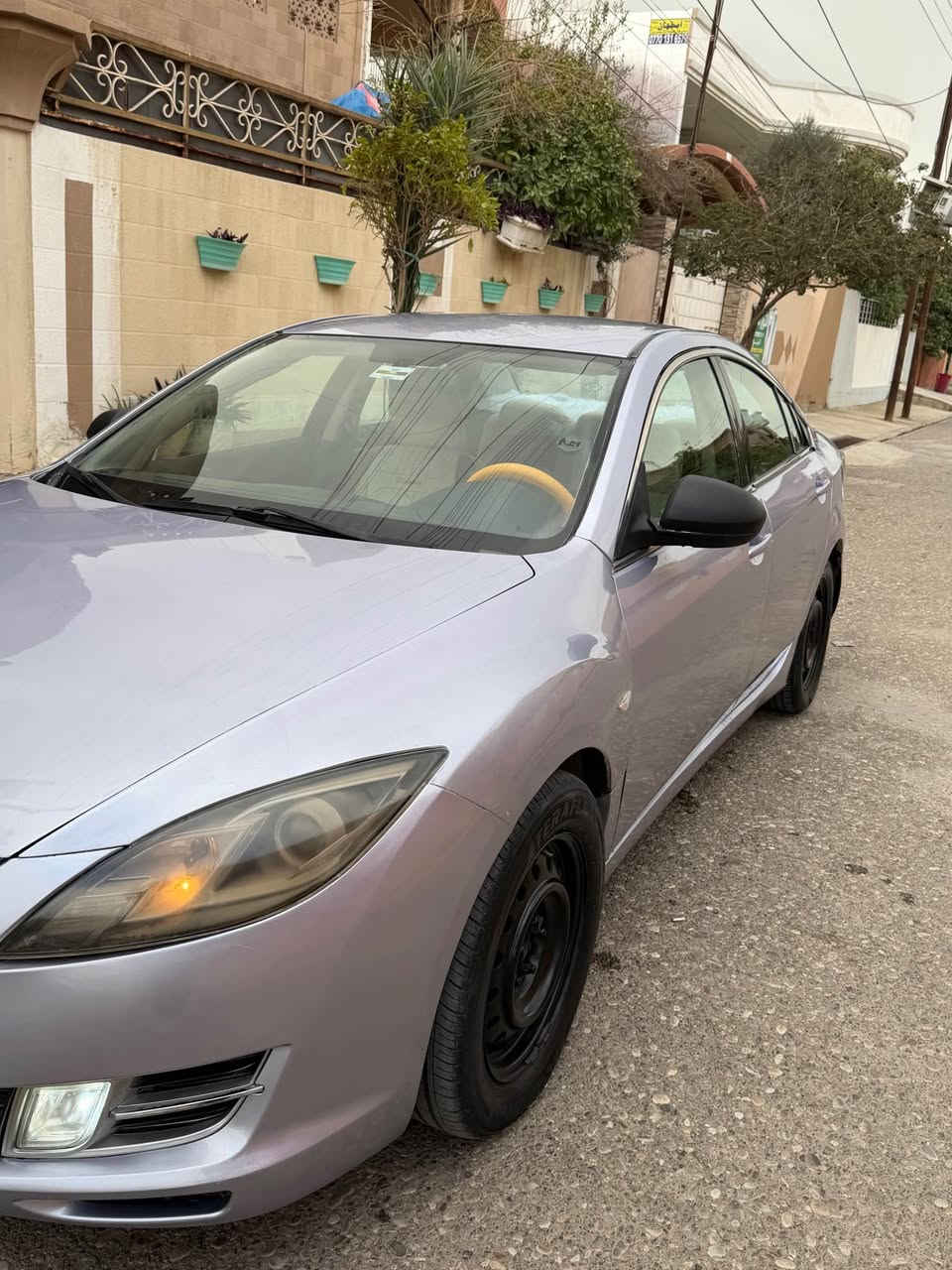 سلام عليكم 
مأزدا زوم 6
موديل 2010
صبغ عام 
*********** كركوك, العراق
