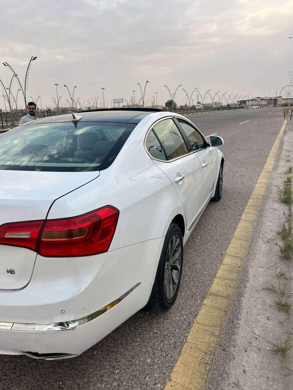 السلام عليكم

 

كدينزا 2011خليجيه بسمي فول 
رقمها بغداد الرقم الانكليزي مشروع وطني 

هزه جديده صالها اسبوع والسنويه تسقط 2031
السياره فول 
6سلندر 3500 

مواصفات 1/1 

شتريد بيها مواصفات 

بصمه وترحيب ومري شفط

فتحه ونبوراما 

كشنات كهرباء 

 

ستيرن كهرباء 

سماعات انفنتي 

مري قلاب أثناء البك 

تحكمات ستيرن فول 

تحكمات خلفيه

كامره خلفيه 

وبعد هوايه مواصفات موصفات الكاتنزا معروف

مكانه البصره  

***********

السعر 110وبيه مجال بسيط

ملاحضه غير متواجد على الفيس
