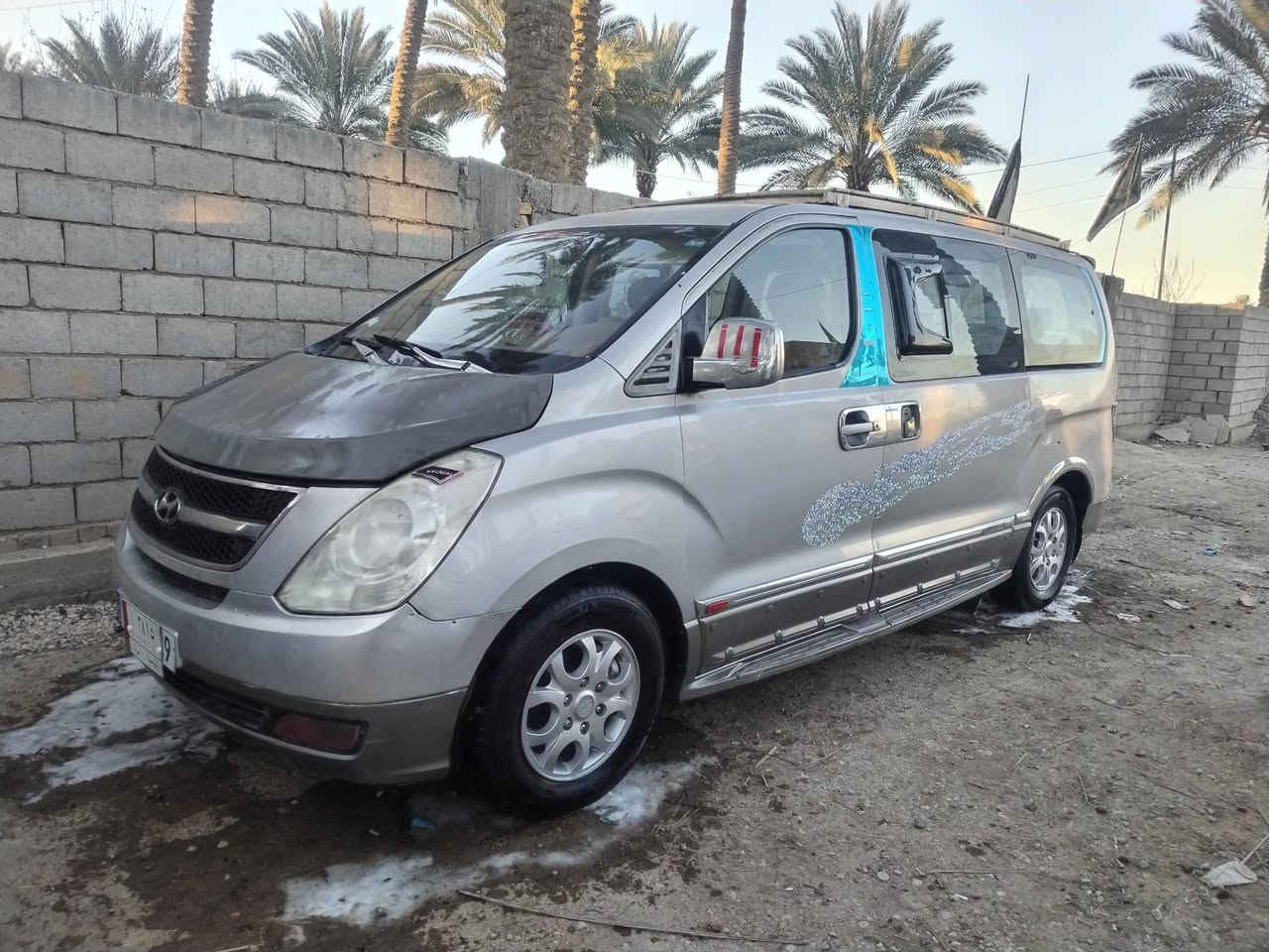 السلام عليكم ستاركس 2009 مفتوح سياره جاهزه من كلشي فقط جاملغ الخلفي صبغ والباقي كفاله مكينه جديده كير اكسن حداديه تخم تاير سياره مال جناي
للاستفسار الاتصال على الرقم ***********
