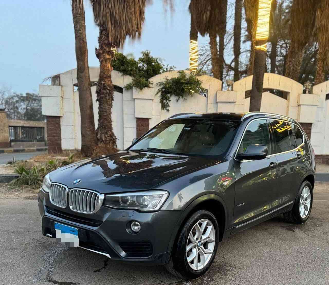 Bmw x3 2014 3000 cc 
المكنه الكبيره
اعلي فئه بانوراما 
 رخصه ٦ شهور وفحص ٢٠٢٩ ب اسمي بدون توكيلات 
تم عمل جميع الصيانات 
مش محتاجه جنيه مصروف 
شورت بلوك زيرو ماشي ٤٠ الف كيلو ومثبوت في الرخصه 
فتيس زيرو 
عفشه جديده بالكامل 
دوره مياه جديده بالكامل 
كاوتش زيرو انتاج السنه 
بطاريه زيرو بالضمان 
مباين اصلي Bmw 
بوجيهات اصلي Bmw 
حرفيا بتركب ٢٠٢٦ 
علب بيئه ب ٢٦ الف زيرو 
كل حاجه بالفواتير في مراكز معتمده مصروف ٢٧٠ الف بالفواتير
معاينه حدايق الاهرام القاهرة, مصر


**إذا كنت صاحب هذا الإعلان وتريد حذفه لأي سبب، رجاءا أرسل رسالة إلى الدعم الفني**