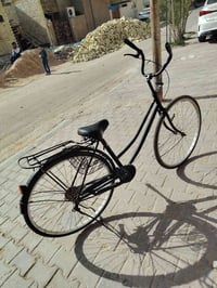 مستعجل • بسكليت