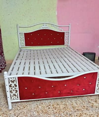 جرباية • بدون دوشك