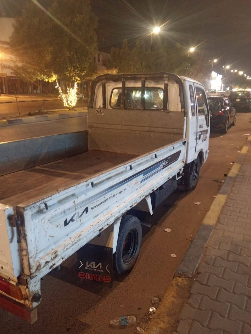 كيا فنتيرة كفالة عامة شاصي وكير ومكينة كهربائيات كلهة شغالة ضفيرة جديدة حدادية حلوة رقم شاصي واضح رقم واسط منضومة تبريد كاملة بس قايش سيارة جاهزة تخم تاير جديد  السعر ( 50) مكاني النجف اتصال ( ***********)
