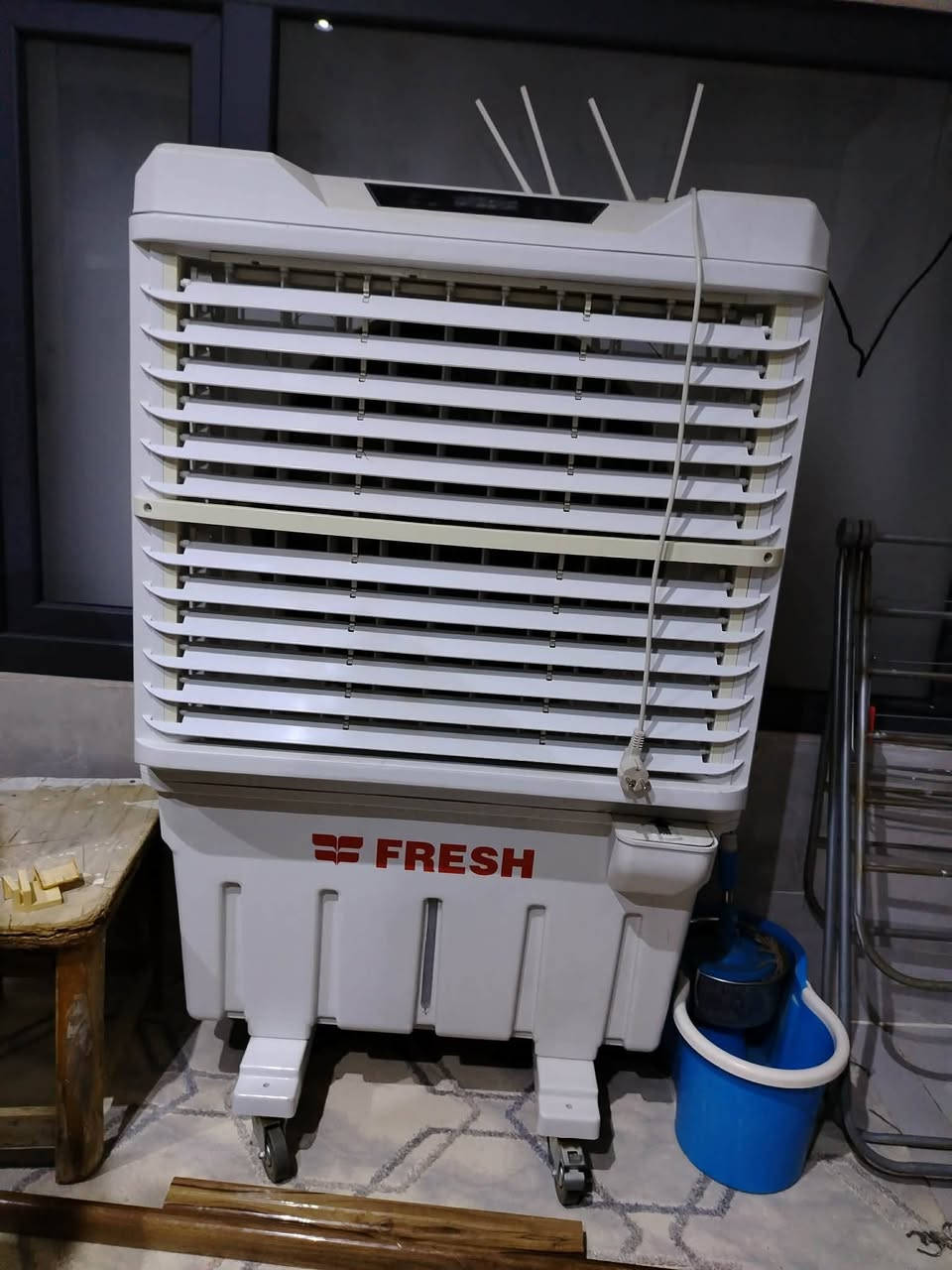 ئەم سەلاچەیە و موبەریدەیەمان هەیە بۆ فرۆشتن ، بۆ نرخ پەیوەنی بکەن بە ژمارەی خاوەنەکەی ***********
