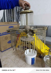 جوز ثريات قديمه نضفتهن زينه شغالات سعرهن 20 الف للتواصل 07517269171