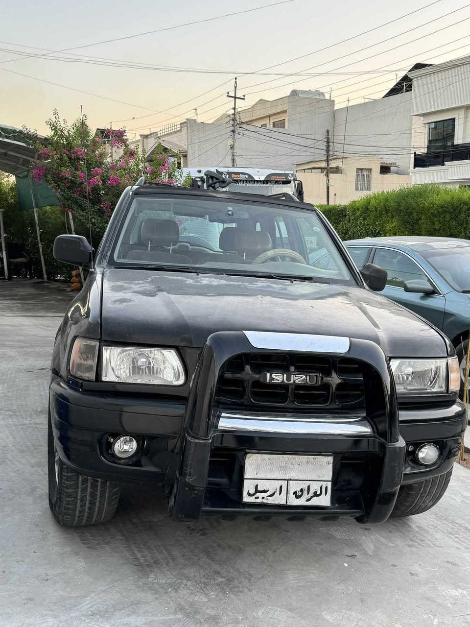 ‎اسوزو ڕۆدیو  ٢٠٠٠ گێڕ عادی  ٦پستن ابی ئیس ٤جام كارەبی دەبل اكسل تەبرید لمتید گیڕو مەكینەبەشەرتە  تەنها ٢بستی بۆیاغە ی هەیە بونیتو سەقفی كەمی كاڵ بونەوەی هەیە  زۆر توندو تۆڵە ٥٠ وەرەقەو محامەلە مكان اربیل  ڕەقم. ***********
