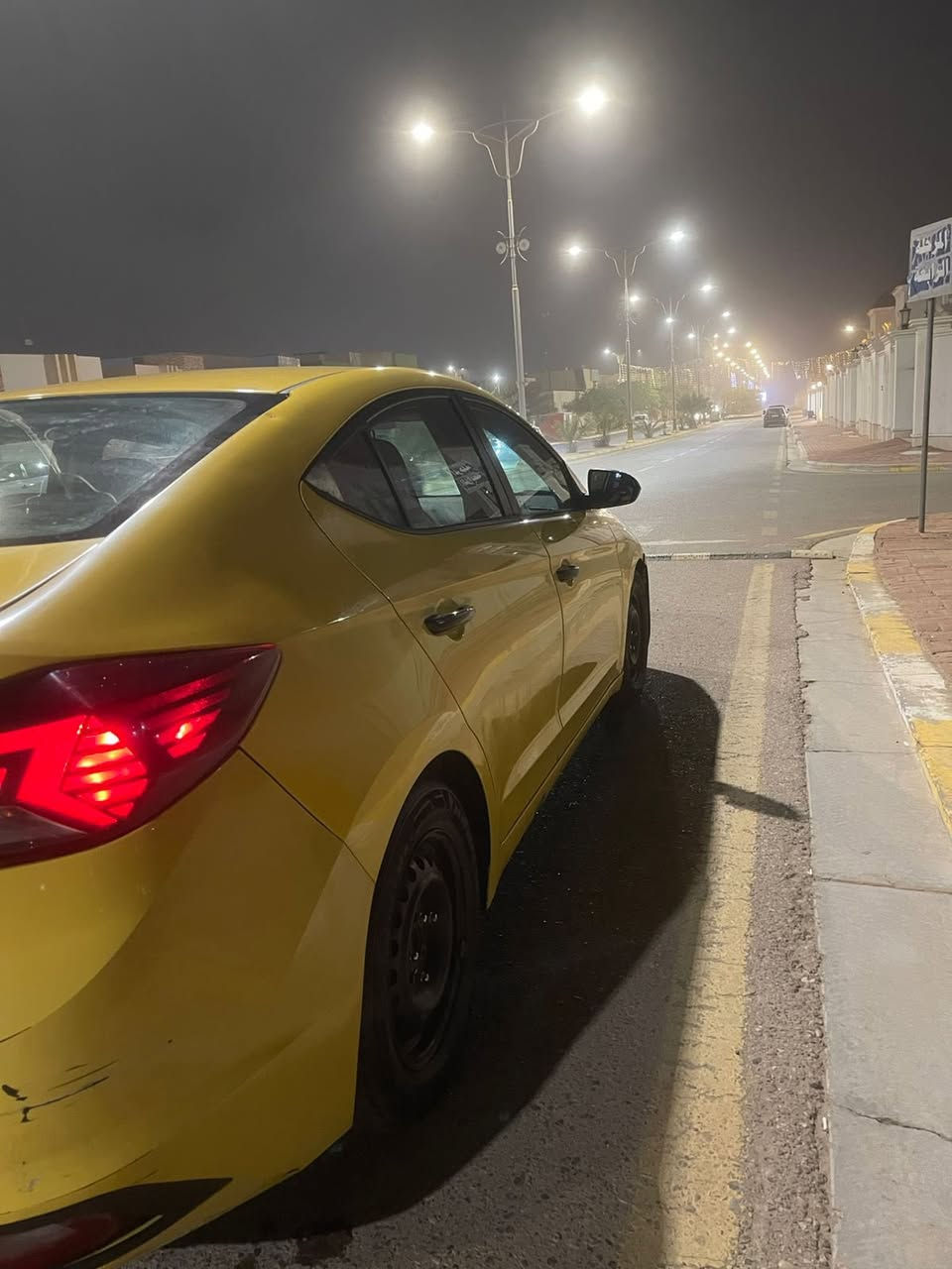 النترا 2019 تكسي للبيع
وارد امريكي عميه 
محرك 2000
كير ATالمرغوب
حادثه جنطه فقط والباقي مكفول 
السعر 120 وبيه مجال 
***********
