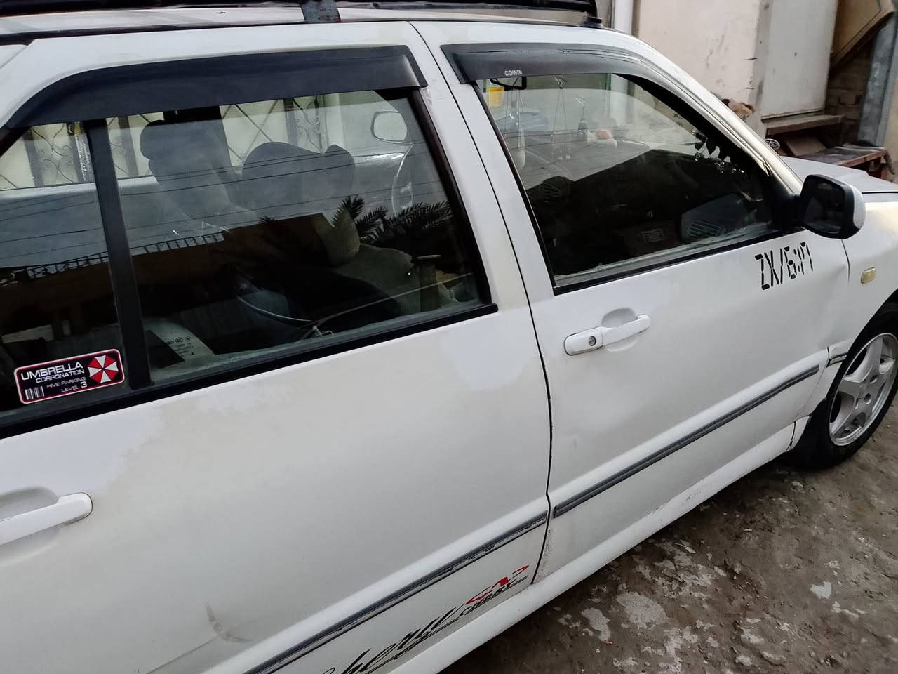 السلام عليكم للبيع شيري كوين 2009بسمي رقم انكليزي سنويه جديده سياره جاهزه  نضيفه  بدون نقص جارده بدون ضربه ولا صبغ 34 بيه مجال ***********
