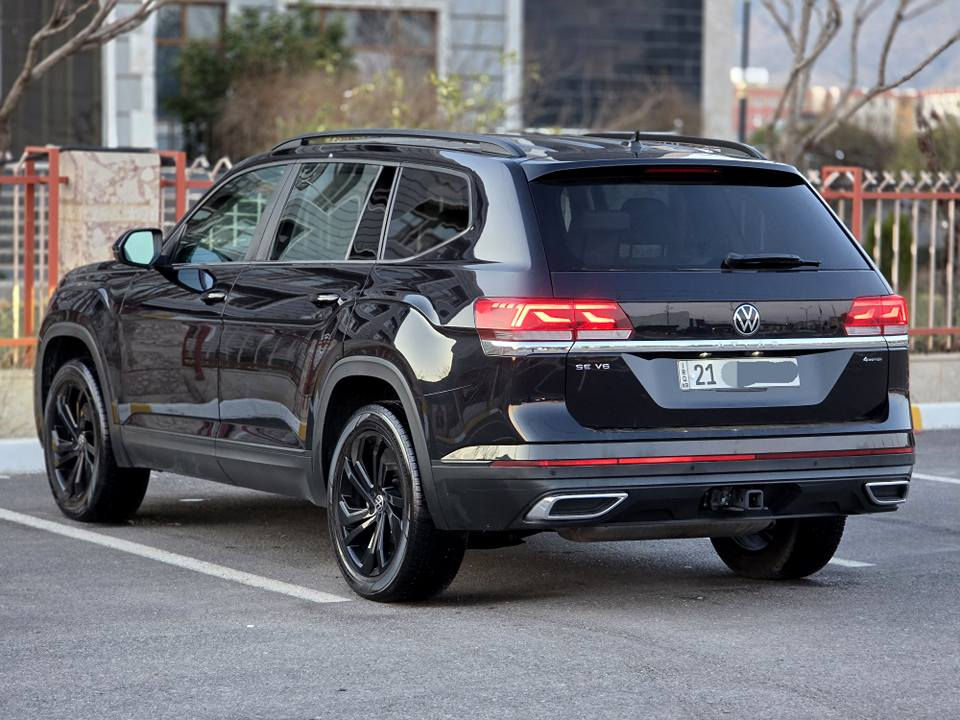 🚗 للبيع او المراوس 

2023 –   Volkswagen Atlas 
فولكس فاجن أطلس 2023 –  -  وارد كندى 

•   🛣️  المسافة المقطوعة   - ٢٥ الف ميل 

سبع راكب  vip 

٦سلندر 
------------------------------------------------------------ 
💰 السعر:   255$ ومجال

📅 الموديل:-2023
🌍 الوارد: أمريكي
📄 الرقم: سليمانية
🛠 الملاحظات:
• جاملغ أمامي وبونيد بس كلير  بدون دواخل بدون ايرباك 
⚙️ المحرك: 3:6
🚙 الدفع: فور ويل (4WD)
🎯 الويل: 20 إنش
👨‍👩‍👧 عدد الركاب: 7
كيج ديجيتال 
اوتو ستوب 
بريك بصمة 
تشغيل عن بعد 
ابواب بصمة 
• داخلية جلد لون بيجي 
• كراسي كهرباء مع تبريد وتدفئة
• رادارات أمامية + خلفية + جانبية
• مثبت سرعة راداري
• نظام تحذير النقطة العمياء
• لايتات LED أمامية وخلفية
• شاشة وسطية كبيرة
• كاميرا خلفية
• تشغيل بصمة (4 أبواب)
• يَدات أبواب مع بصمة
• بردات جانبية
• صندوق خلفي كهرباء
• تحكم كامل بالمقود
• مواصفات كثيرة 

***********
***********
------------------------------''-
فروشتن و گورينه وه 

2023 –   Volkswagen Atlas 
فولكس فاجن أطلس 2023 –  -  وارد كندى 

•   🛣️  رؤشتن :-٢١ هه زار ميل

حه وت نه فه رى   vip 

نرخ:-٢٥٥$ 

ره قه م سليمانية 

جاملغ و بونيدي بس كليره  بي ناو بى ايرباك 

فول فول مواصفاته

  ته نها بانوراما نيه 

***********
*********** رانية, السليمانية
